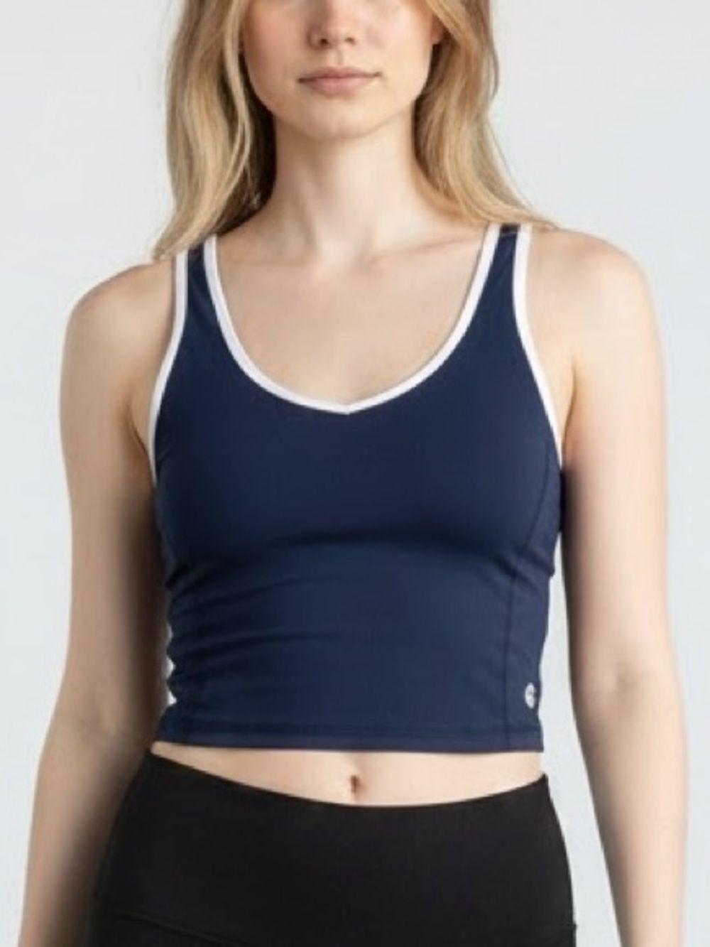 Amazon Essentials Women's Active FormFlex Buttery Soft Crop Tank Top Size L